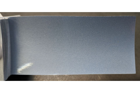 O nome do produto é "Tinta Hyundai XEU CLEAN BLUE, CLEAR BLUE".