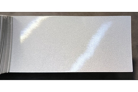 Tinta Lada 690 SNOW QUEEN, Rainha da neve. Tinta Lada 690 SNOW QUEEN, Rainha da neve.