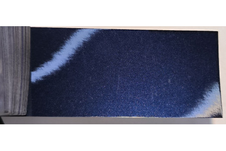 O nome do produto é "Tinta Lexus 8L3 AZUL ESCURO, AZUL BOTÂNICO".