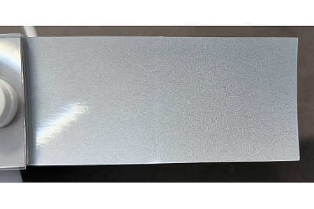 O nome do produto é: Tinta Opel 30U ALABASTER SILVER, CINZA SIDERAL NACRE, CINZA CÓSMICO.