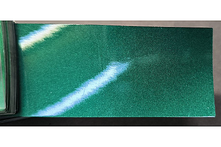 O nome do produto é "Tinta Suzuki Z3Y VERDE PROFUNDO P".